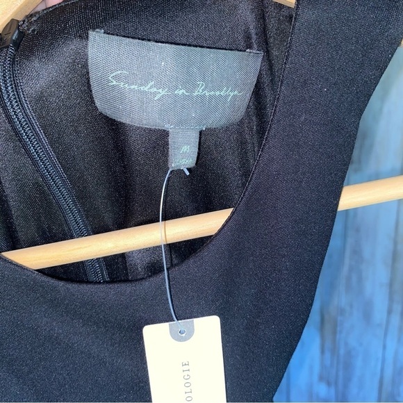 NWT Anthropologie Sunday In Brooklyn Asymmetrical Blouse - Picture 8 of 9